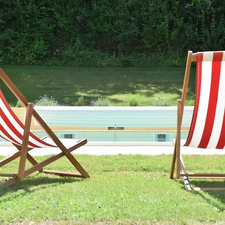 Le Pompon D'or 度假居 *