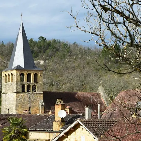 Le Pompon D'or بيت للعطل