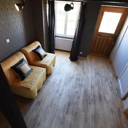 Le Pompon D'or بيت للعطل Saint-Pompont