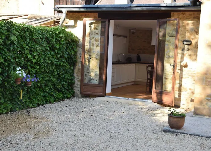 Le Pompon D'or Casa de Férias *