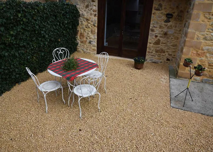 Le Pompon D'or * Saint-Pompont