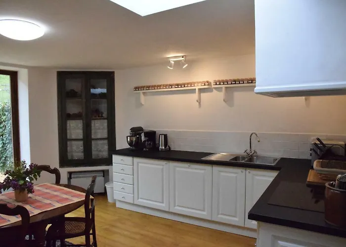 Le Pompon D'or Casa de Férias *