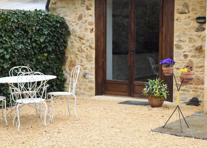 Le Pompon D'or Casa de Férias *