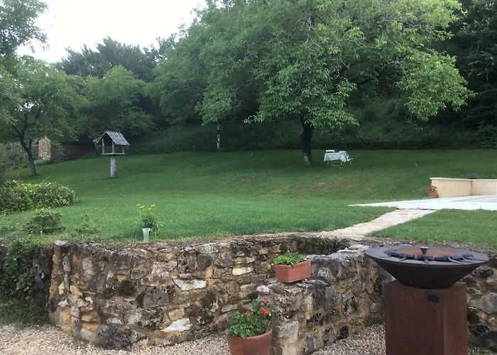 Le Pompon D'or Casa de Férias *